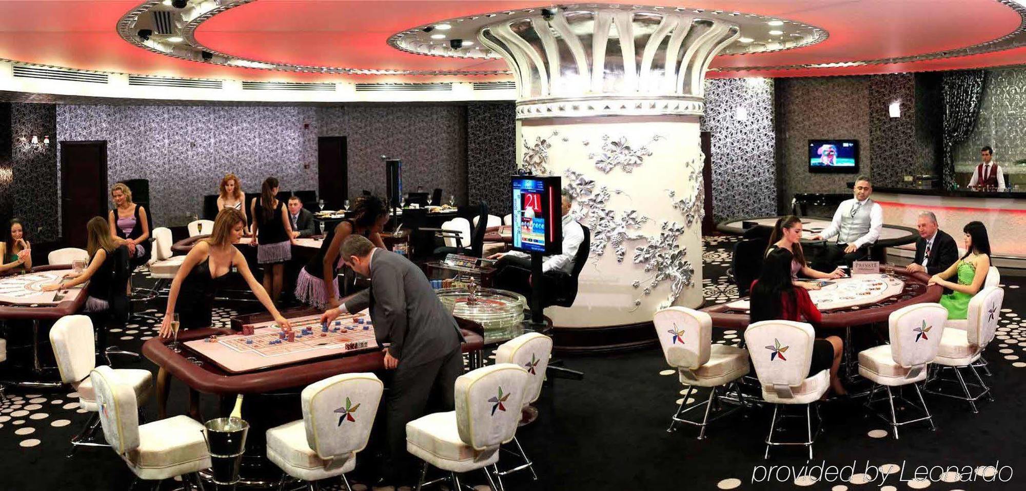 Grand Pasha Luxury Central Nicosia Hotel & Casino ร้านอาหาร รูปภาพ
