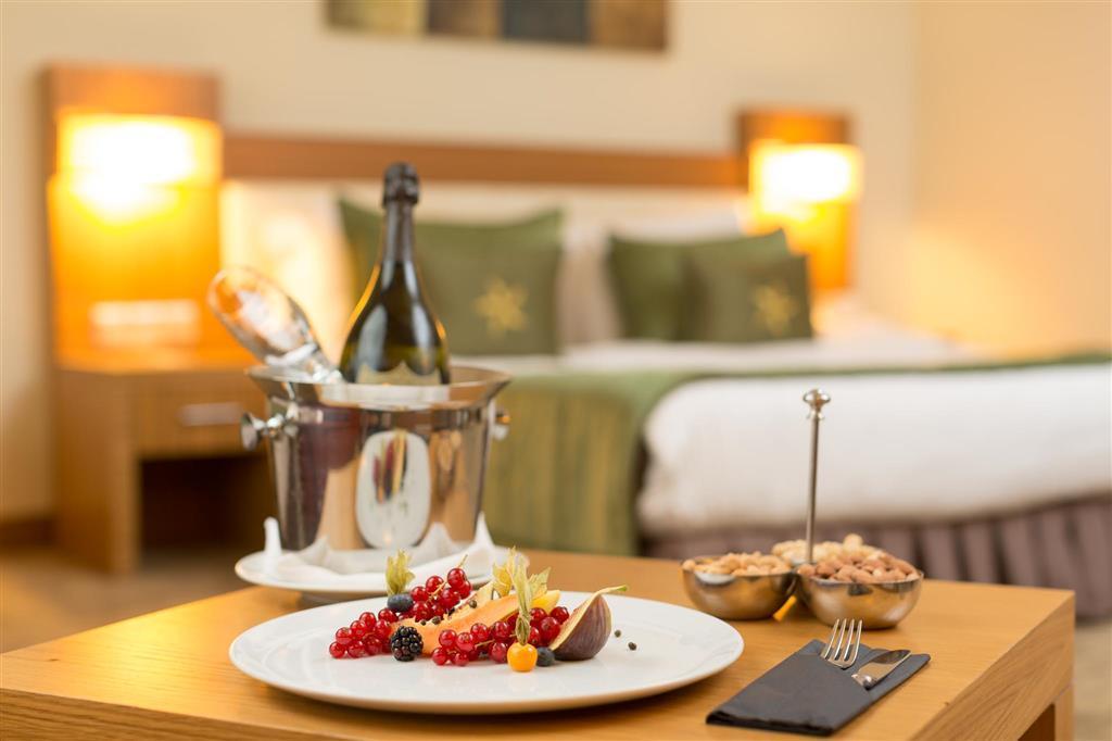 Grand Pasha Luxury Central Nicosia Hotel & Casino ภายนอก รูปภาพ
