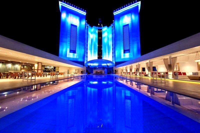 Grand Pasha Luxury Central Nicosia Hotel & Casino ภายนอก รูปภาพ
