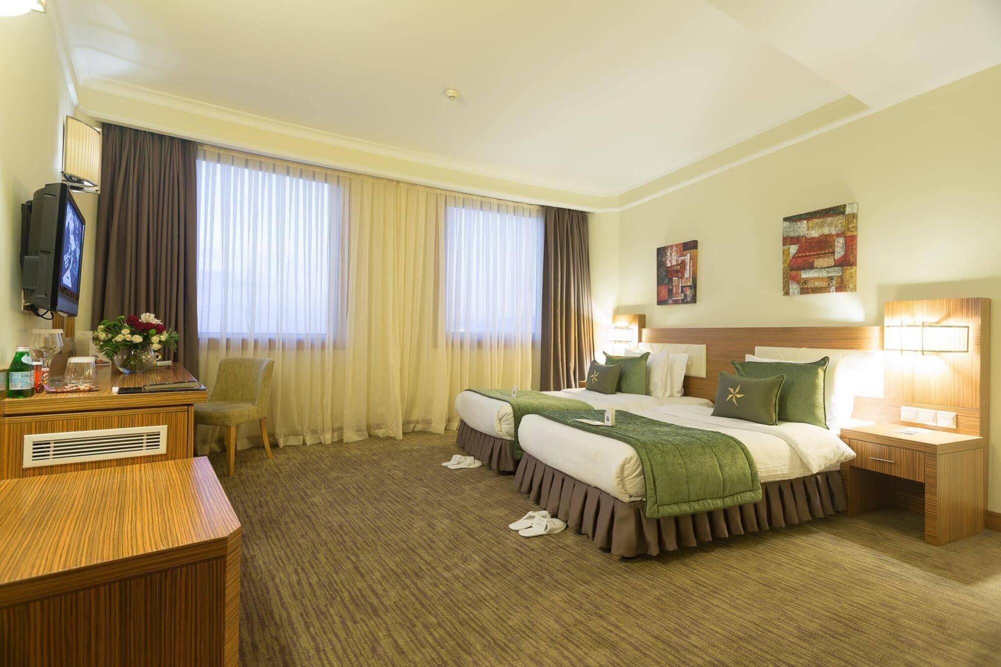 Grand Pasha Luxury Central Nicosia Hotel & Casino ภายนอก รูปภาพ