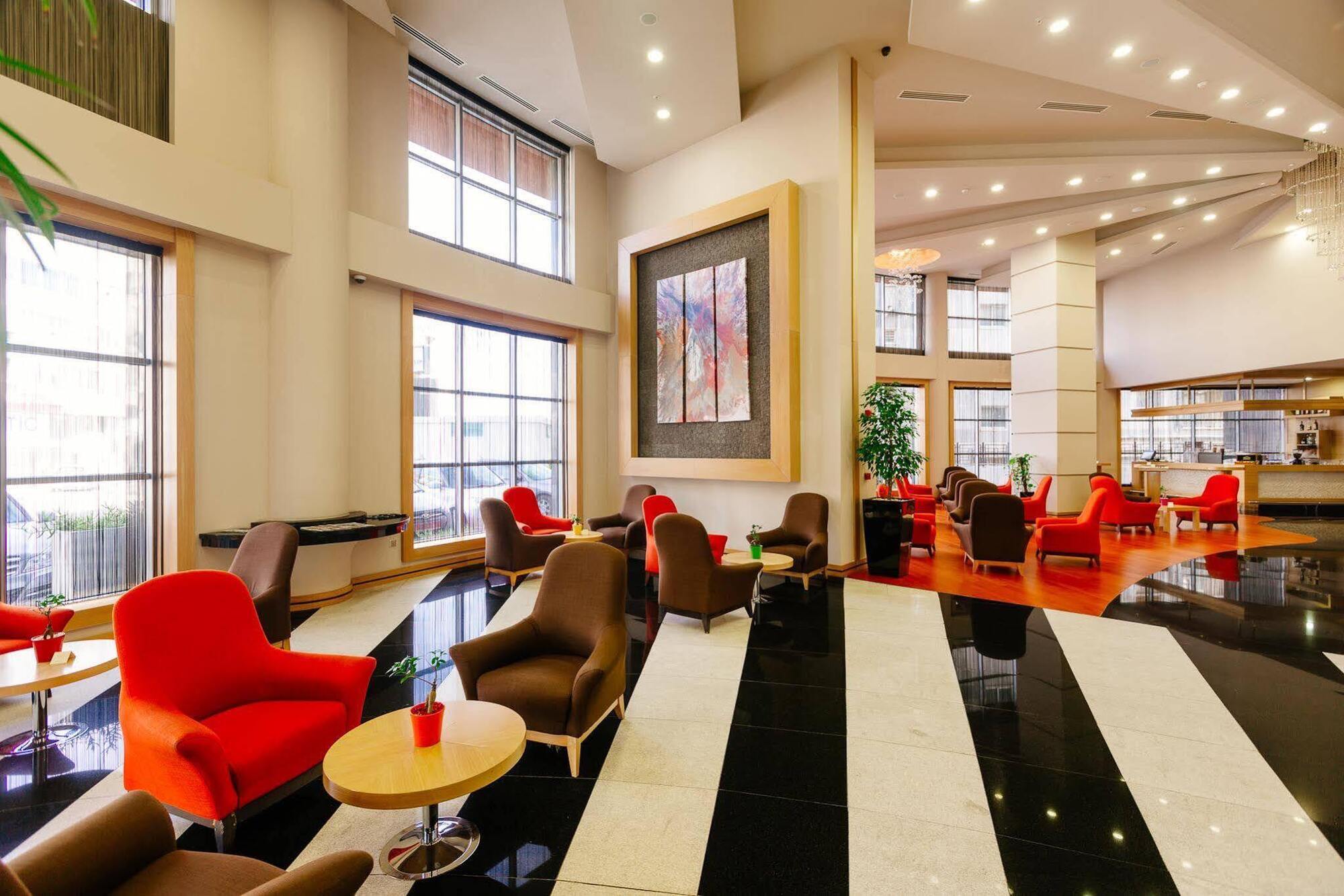 Grand Pasha Luxury Central Nicosia Hotel & Casino ภายนอก รูปภาพ